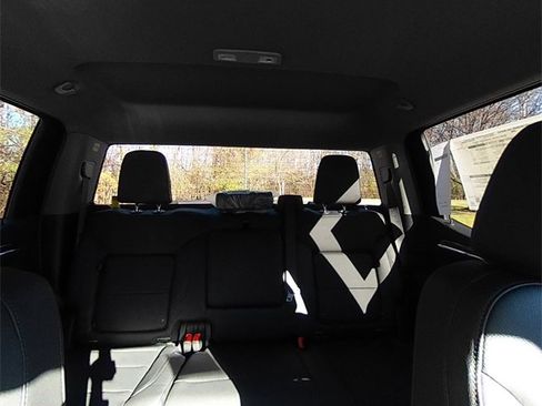 Used 2024 Chevrolet Silverado 1500 LTZ image 38