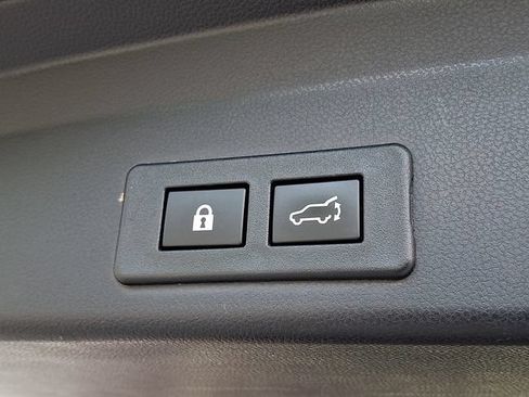 Used 2025 Subaru Ascent Premium AWD/4WD image 29