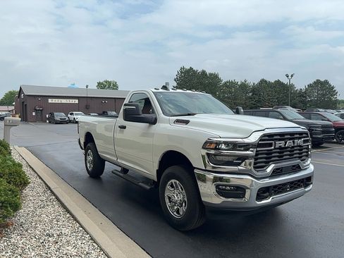 New 2026 RAM 3500 Tradesman AWD/4WD image 7