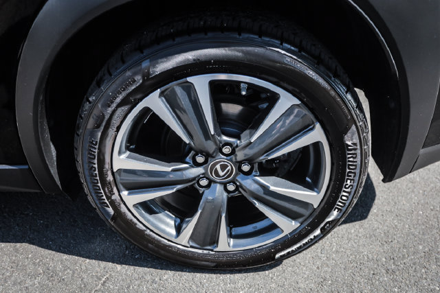 Used 2022 Lexus UX 250h w/ Accessory Package (Z1) AWD/4WD image 23