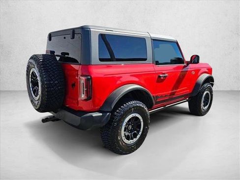 Used 2022 Ford Bronco Wildtrak image 5