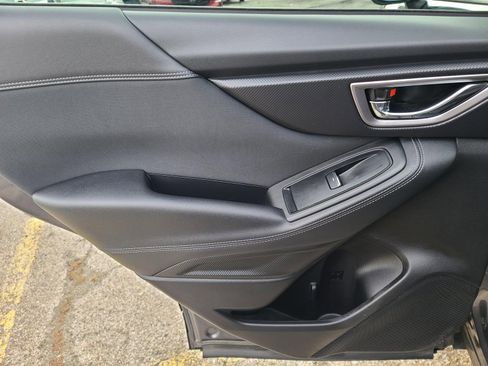 Used 2020 Subaru Forester Premium image 14