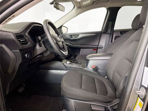 Used 2025 Ford Escape Active AWD/4WD image 5