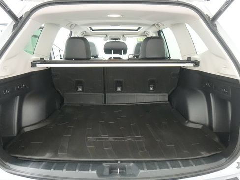 Used 2020 Subaru Forester Limited w/ Popular Package #3 AWD/4WD image 23