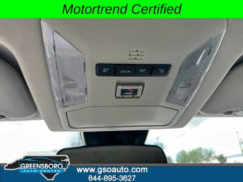 Used 2023 Toyota RAV4 LE FWD image 33
