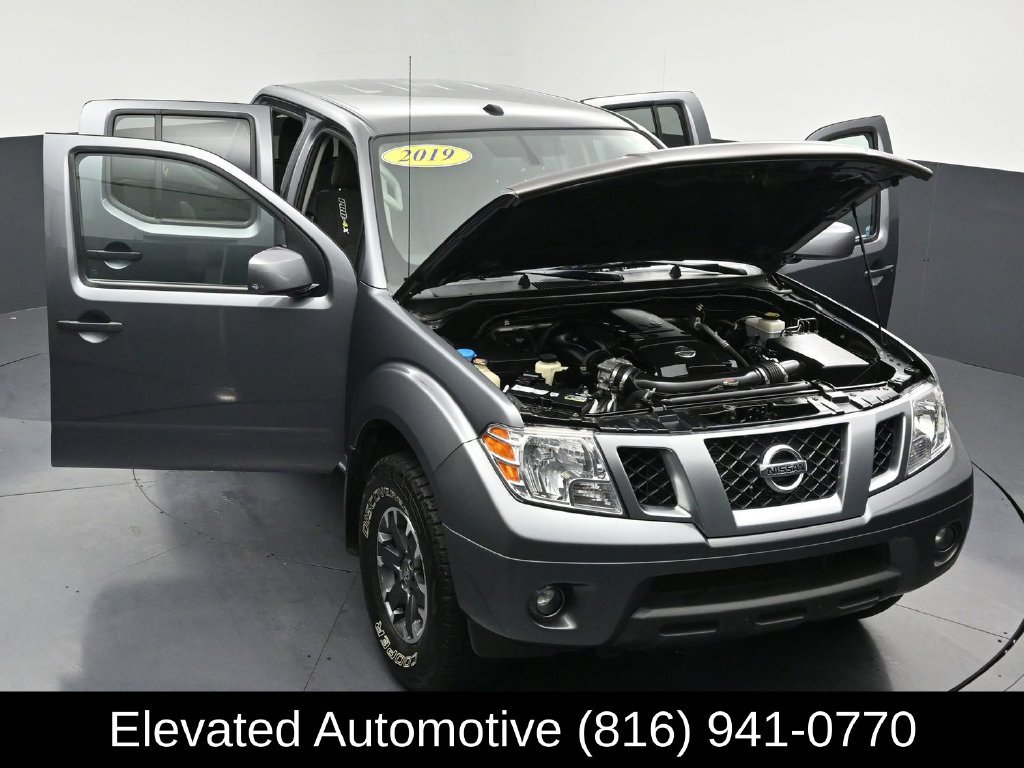 Used 2019 Nissan Frontier PRO-4X AWD/4WD image 32