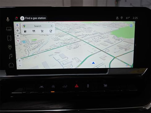 Certified 2025 GMC Sierra 1500 SLT image 24