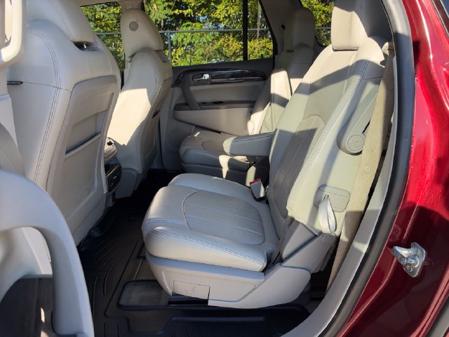 Used 2017 Buick Enclave Premium w/ Experience Buick Package FWD image 14