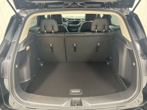 Used 2023 Buick Encore GX Select w/ Safety Package II AWD/4WD image 23