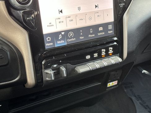 Certified 2024 RAM 2500 Laramie image 20