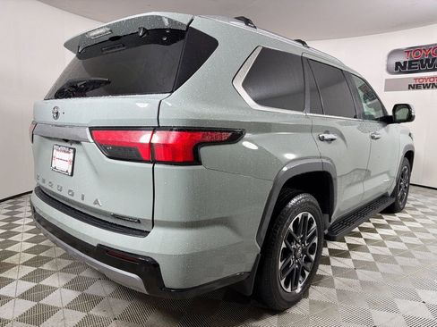 Used 2026 Toyota Sequoia Limited AWD/4WD image 4