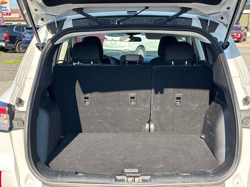 Used 2022 Ford Escape S FWD image 12