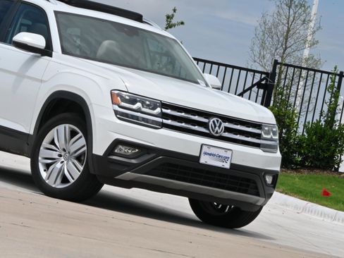 Used 2019 Volkswagen Atlas SE FWD image 35