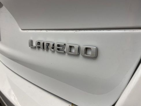 Certified 2023 Jeep Grand Cherokee L Laredo image 8