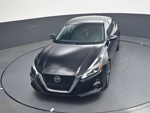 Used 2022 Nissan Altima 2.5 SL FWD image 18
