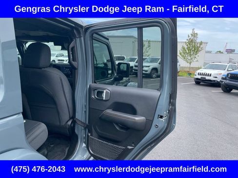 Certified 2025 Jeep Wrangler Unlimited Sahara AWD/4WD image 24