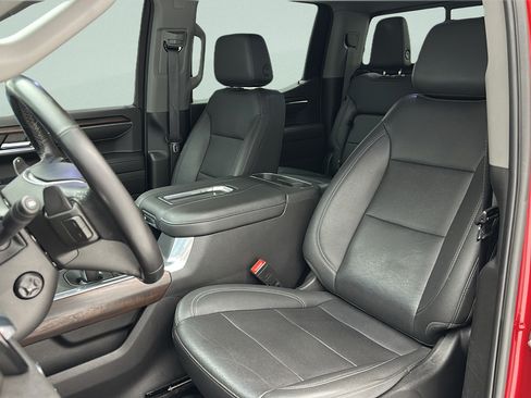 Used 2022 GMC Sierra 1500 SLT w/ SLT Premium Plus Package AWD/4WD image 17