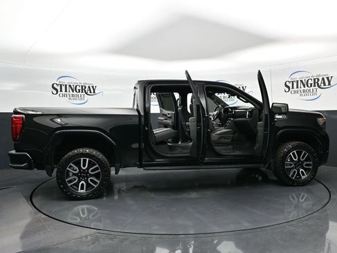 Used 2024 GMC Sierra 1500 AT4 w/ Technology Package AWD/4WD image 36