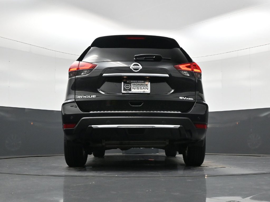 Used 2019 Nissan Rogue SV AWD/4WD image 25