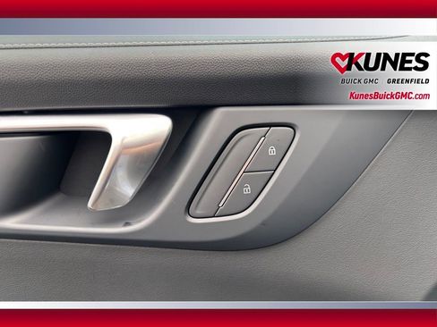 New 2026 Buick Enclave Sport Touring w/ LPO, Floor Liner Package image 21