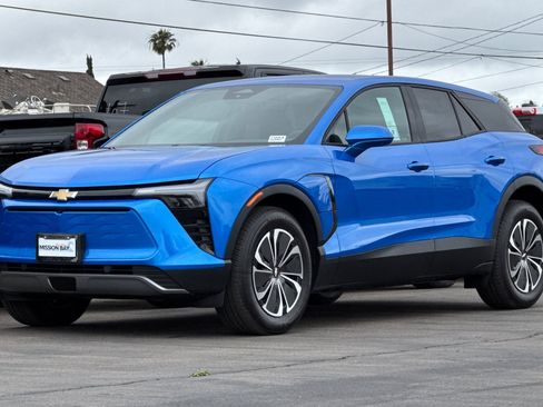 New 2025 Chevrolet Blazer EV LT image 8