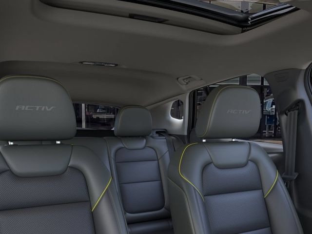 New 2026 Chevrolet Trax ACTIV w/ Sunroof Package FWD image 24