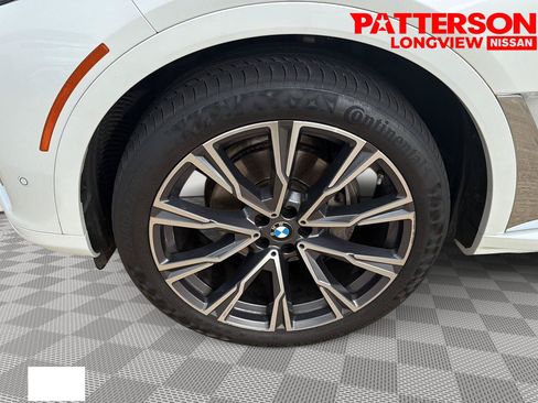 Used 2021 BMW X7 xDrive40i w/ Executive Package AWD/4WD image 32