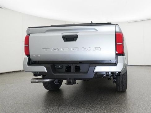 New 2026 Toyota Tacoma SR5 AWD/4WD image 33