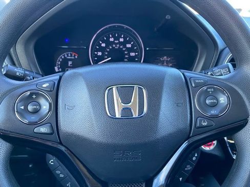 Used 2022 Honda HR-V EX image 17