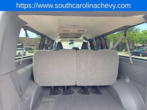 Used 2025 Chevrolet Express 3500 LT w/ LT Preferred Equipment Group RWD image 40