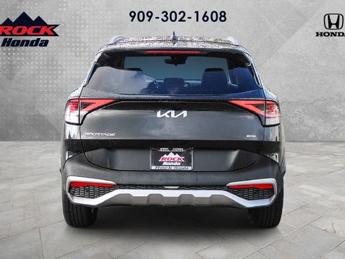 Used 2023 Kia Sportage EX AWD/4WD image 5