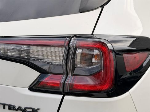 Used 2024 Subaru Outback Onyx Edition XT image 16