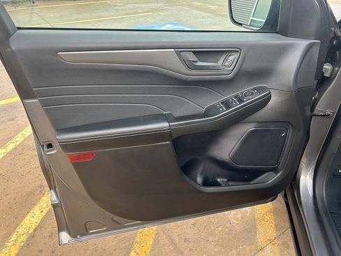 Used 2024 Ford Escape Active w/ Cold Weather Package image 18