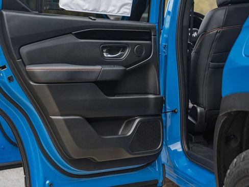 New 2025 Honda Pilot TrailSport image 41