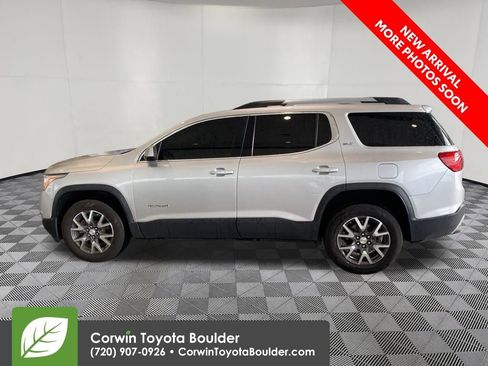 Used 2019 GMC Acadia SLT AWD/4WD image 4