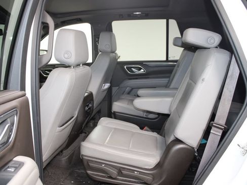 Used 2021 Chevrolet Tahoe LT RWD image 18