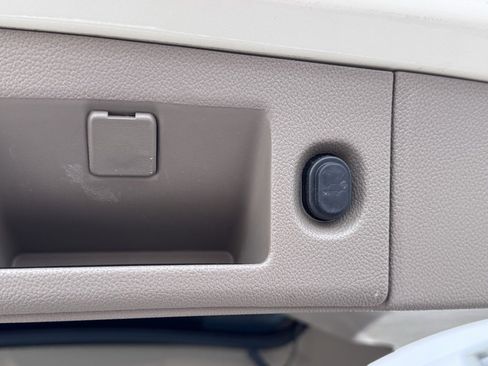 Used 2015 Chevrolet Tahoe LTZ image 42