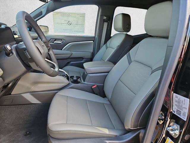 New 2026 Chevrolet Colorado ZR2 w/ Technology Package AWD/4WD image 4