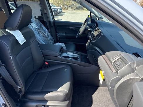 New 2026 Honda Ridgeline RTL image 12