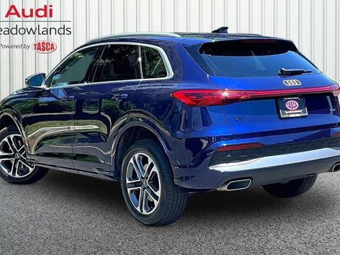 Used 2025 Audi Q5 Premium w/ Convenience Package AWD/4WD image 4
