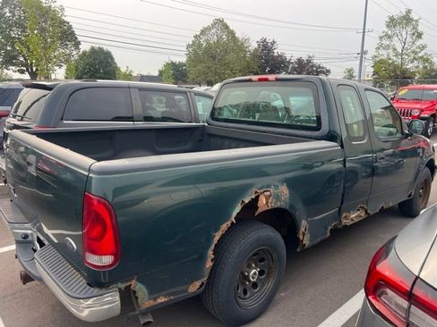 Used 2001 Ford F150 Lariat RWD image 4