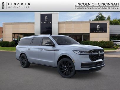 New 2025 Lincoln Navigator L Reserve w/ Jet Appearance Package