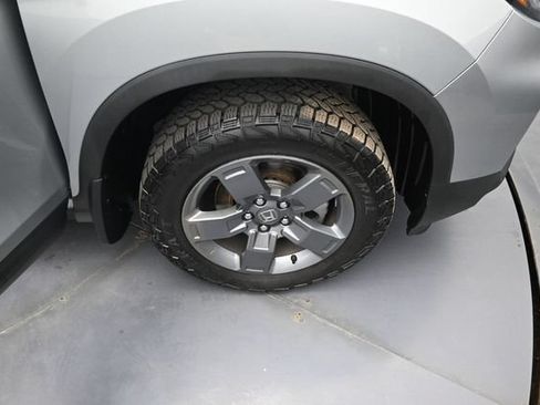 Certified 2025 Honda Ridgeline TrailSport image 34