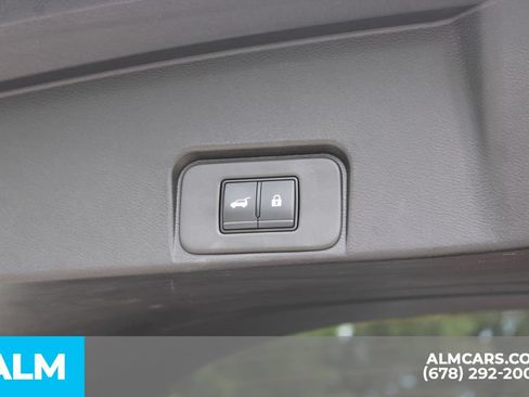 Used 2026 Nissan Rogue SL FWD image 22