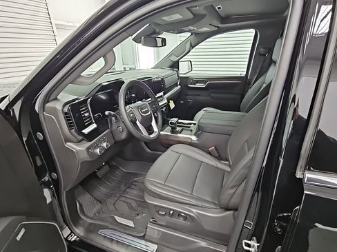 New 2026 GMC Sierra 1500 SLT w/ SLT Premium Plus Package image 10
