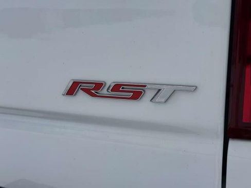 Used 2024 Chevrolet Silverado 1500 RST image 9