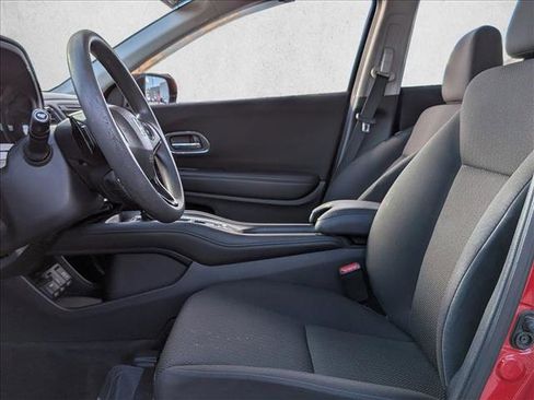 Used 2016 Honda HR-V EX image 16