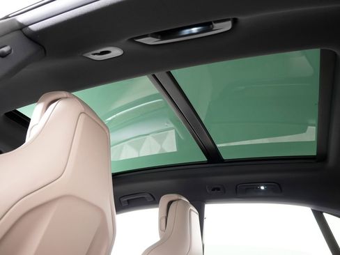 New 2026 Porsche Macan 4 Electric AWD/4WD image 15