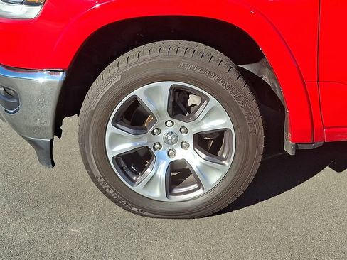 Used 2022 RAM 1500 Laramie AWD/4WD image 8
