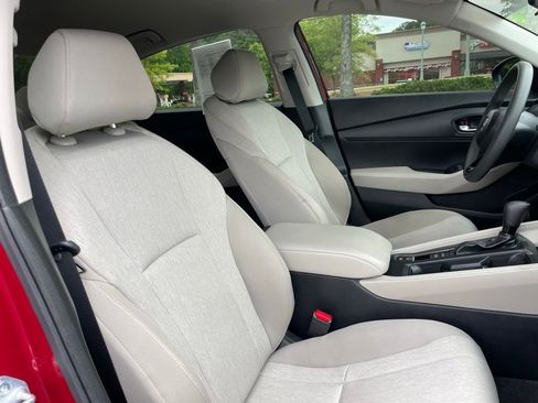 Certified 2025 Honda Accord LX image 31